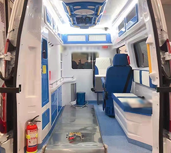 集安市车辆内部展示